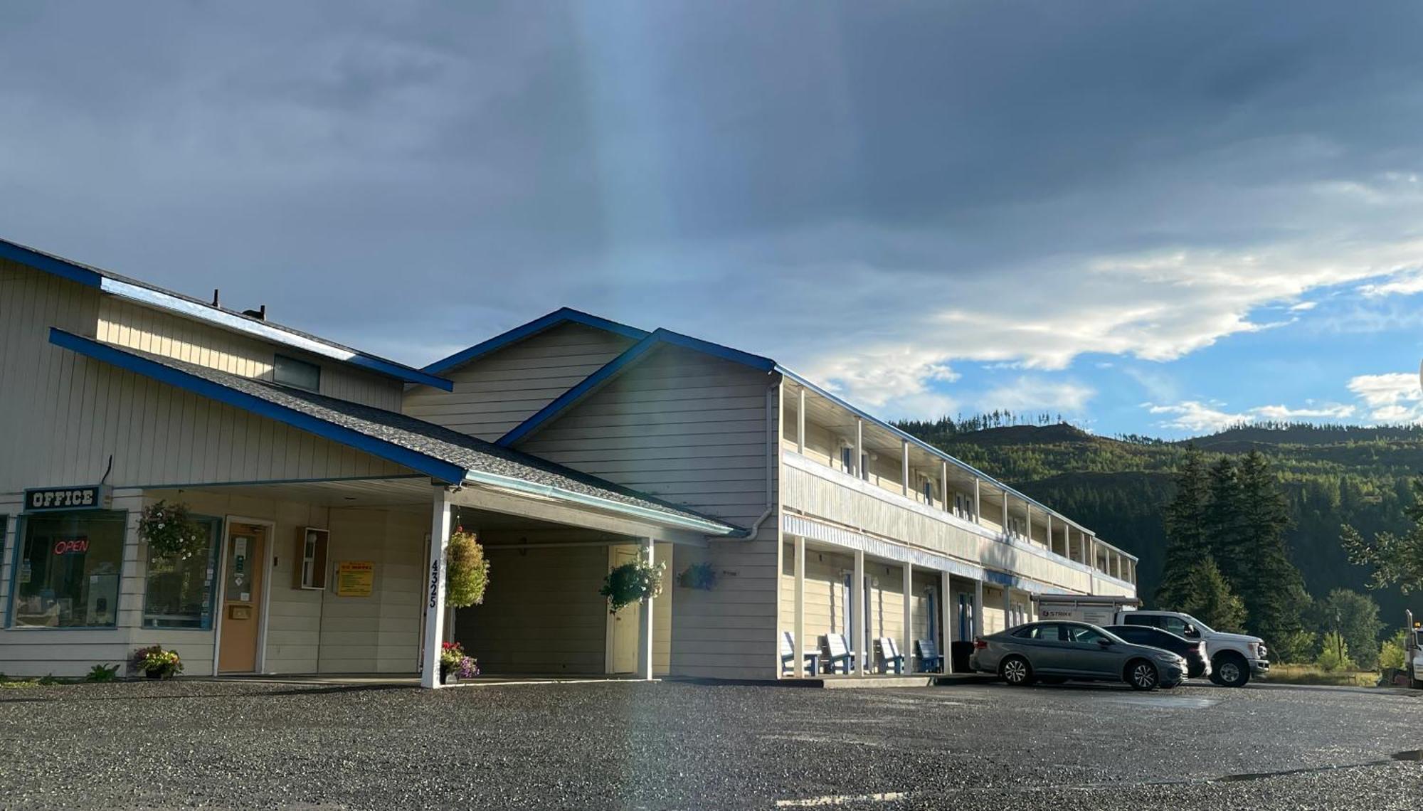 Y-5 Motel Barrière 외부 사진